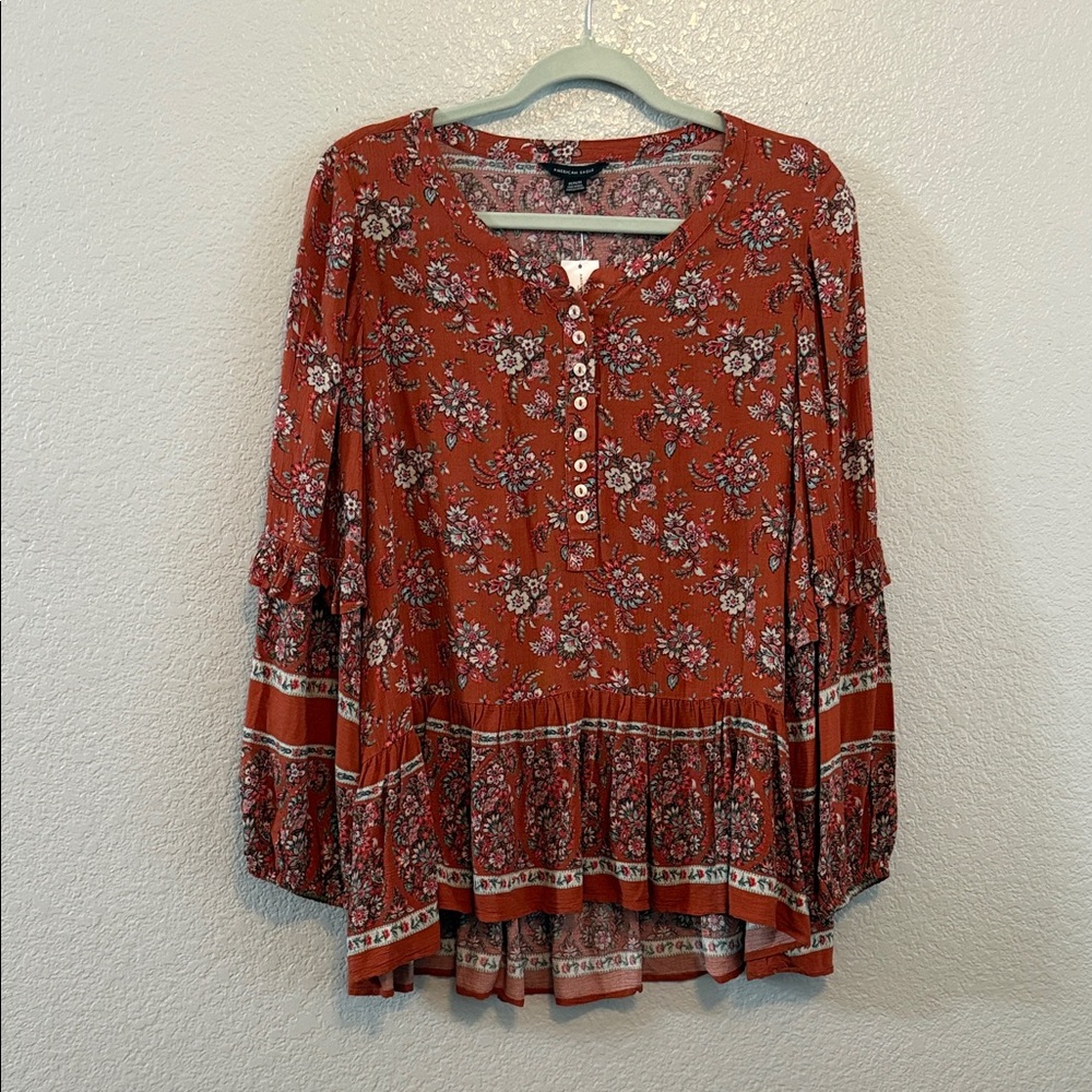 American Eagle Size Medium Floral Blouse